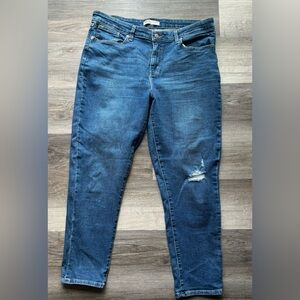 Signature Levi Strauss Boyfriend Medium Wash Size 18 womens denim stretch jeans